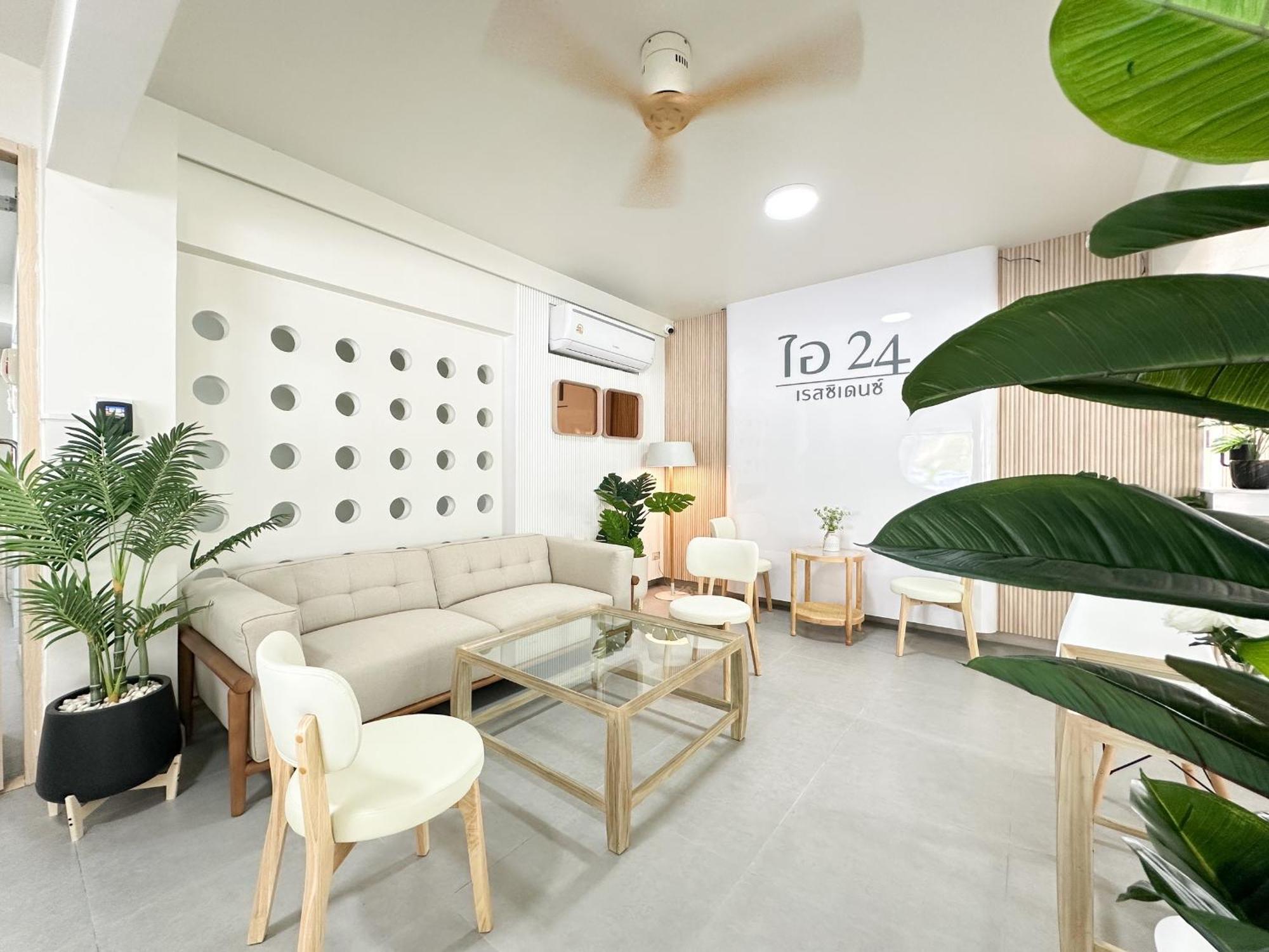 I24 Residence - Amata Phase 10 Phan Thong Exterior foto